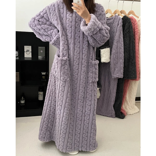 Women’s Coral Fleece Winter Bathrobe